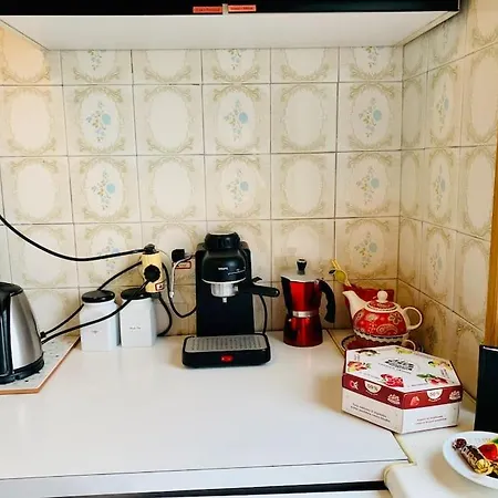 Apartment Feel Like Two Separate With Nostalgic 80's Vibes Kaunas